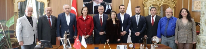 CHP MİLLETVEKİLLERİNDEN BAŞKAN BALABAN’A ZİYARET