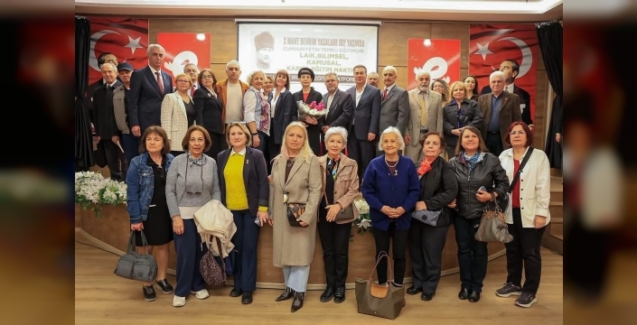 ​​​​​​​EFELER’DE CUMHURİYET RÜZGARI: ZÜLAL KALKANDELEN EFELER HALKIYLA BULUŞTU