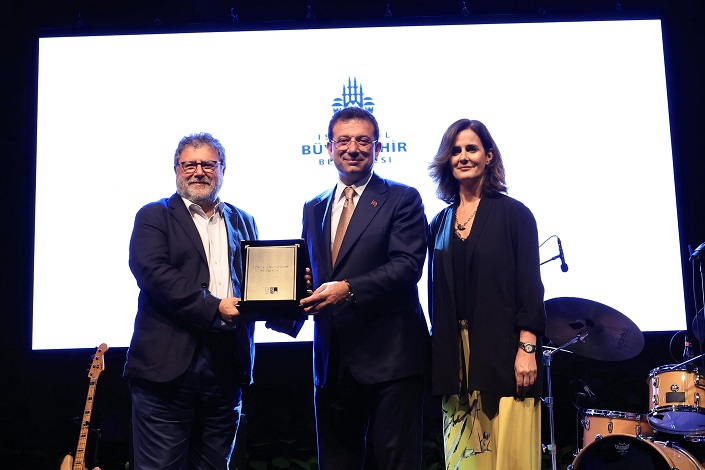 İstanbul sanatıyla yerini bulur!